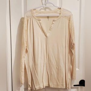 3x off white lace/crocheté sleeves